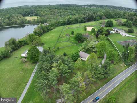 955 LUCABAUGH MILL ROAD, WESTMINSTER, MD 21157