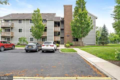 422 E RAVENS CREST DRIVE, PLAINSBORO, NJ 08536