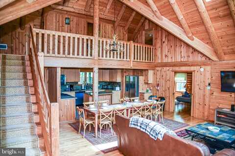 194 THORNBERRY LANE, BLAKESLEE, PA 18610