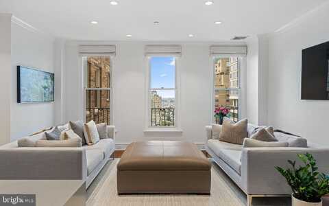 1901 WALNUT STREET, PHILADELPHIA, PA 19103