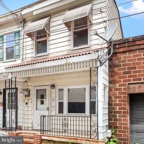 627 E SOUTH STREET, MAHANOY CITY, PA 17948