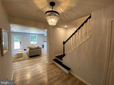 862 MAPLE AVENUE, ATCO, NJ 08004