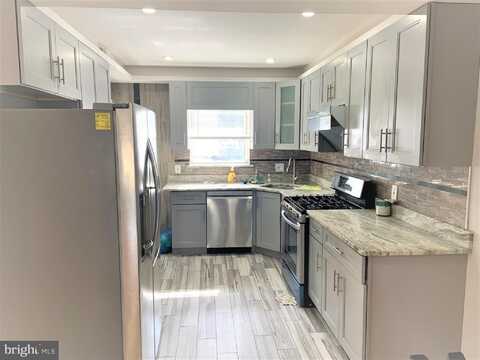 2811 S FRANKLIN STREET, PHILADELPHIA, PA 19148