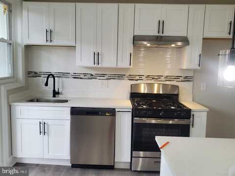 4206 REISTERSTOWN ROAD, BALTIMORE, MD 21215