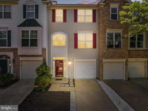 43735 SCARLET SQUARE, CHANTILLY, VA 20152