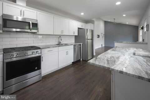 26 HEMLOCK DRIVE, PARLIN, NJ 08859
