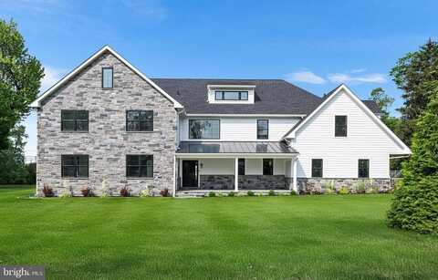 222 HUNTERS LANE, WAYNE, PA 19087
