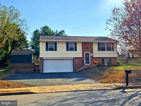 40 HOMESTEAD DRIVE, DENVER, PA 17517