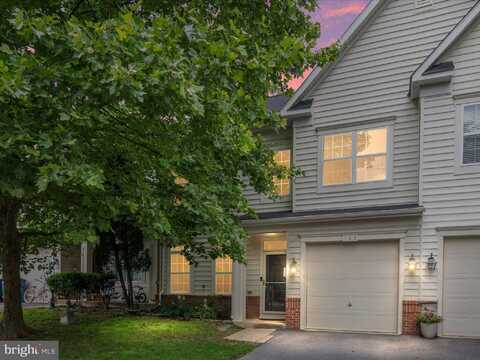 325 QUINTON OAKS CIRCLE, STEPHENS CITY, VA 22655