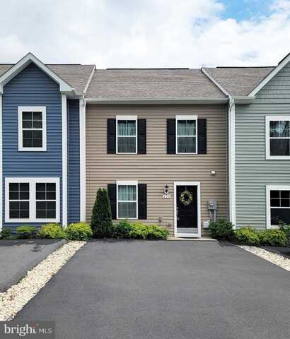 220 SCOTCH PINE DRIVE, BUNKER HILL, WV 25413