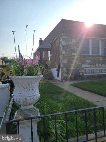 2018 GREYMONT STREET, PHILADELPHIA, PA 19116