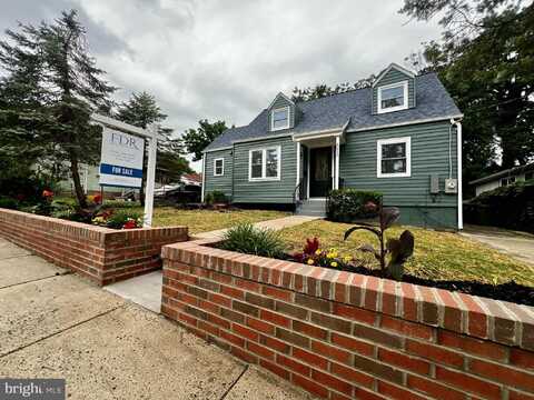 3910 ONEIDA PLACE, HYATTSVILLE, MD 20782