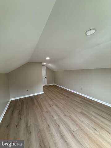 9 WETHERBURN DRIVE, DOWNINGTOWN, PA 19335