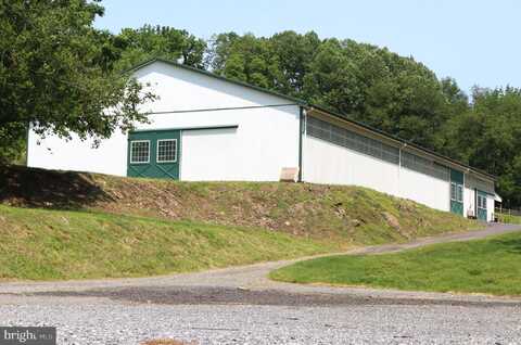 110 WOOLTOWN ROAD, WERNERSVILLE, PA 19565