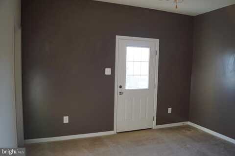 3714 OAKLEY LANE, GREENCASTLE, PA 17225
