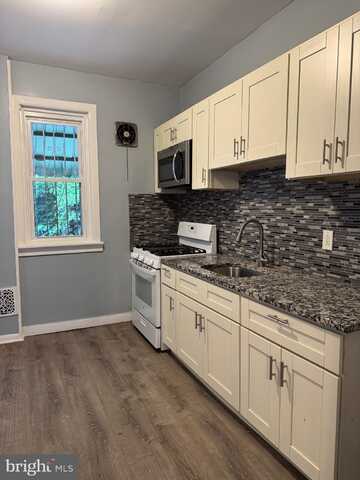 2013 E MONMOUTH STREET, PHILADELPHIA, PA 19134
