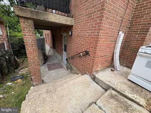 4706 DEANWOOD DRIVE, CAPITOL HEIGHTS, MD 20743