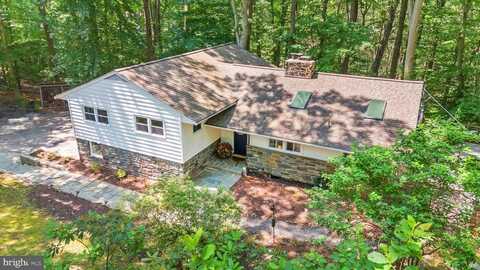 261 PAXON HOLLOW ROAD, MEDIA, PA 19063