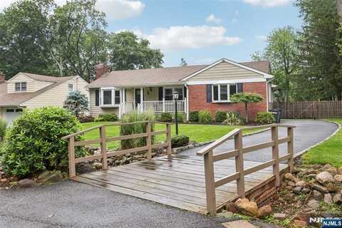 1 Seymour Street, Caldwell, NJ 07006