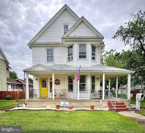 203 COMMERCE STREET, HARRINGTON, DE 19952