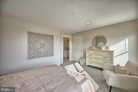 SKYVIEW DRIVE W, LAVALE, MD 21502