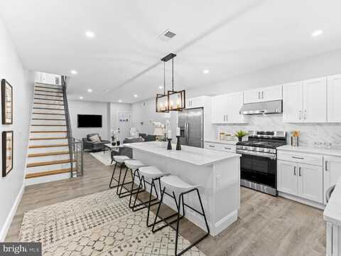 624 S 42ND STREET, PHILADELPHIA, PA 19104