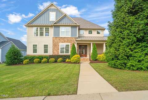 900 Green Oaks Parkway, Holly Springs, NC 27540