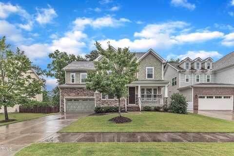 216 Pondside Drive, Apex, NC 27539