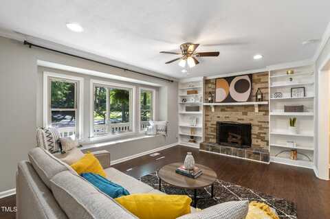 821 Stoneybrook Drive, Sanford, NC 27330