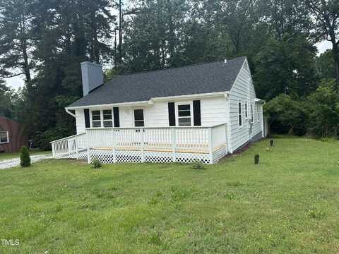902 Roanoke Avenue, Henderson, NC 27536