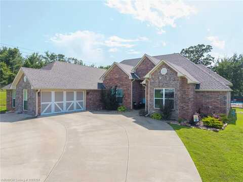 1199 Highland CIR, Greenwood, AR 72936