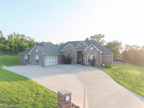 1199 Highland CIR, Greenwood, AR 72936