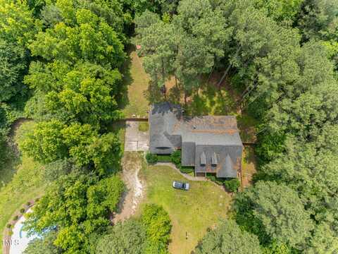 3304 Black Stallion Court, Zebulon, NC 27597