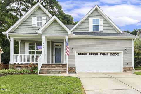 853 Bluffcreek Drive, Fuquay Varina, NC 27526
