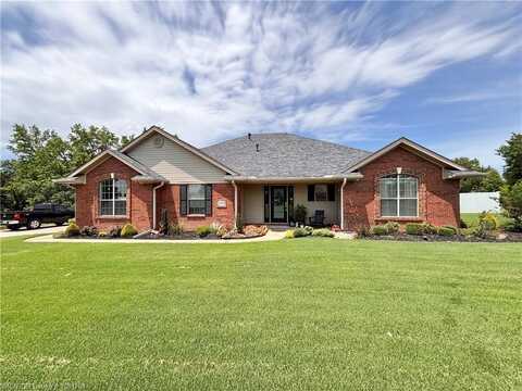 2420 Keystone CIR, Mulberry, AR 73947