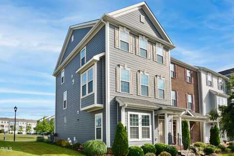 5910 Giddings Street, Raleigh, NC 27616