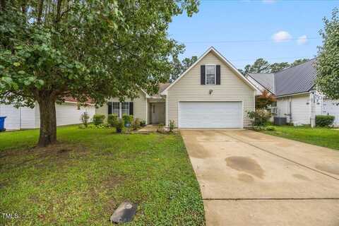 814 Nighthawk Place, Fayetteville, NC 28314