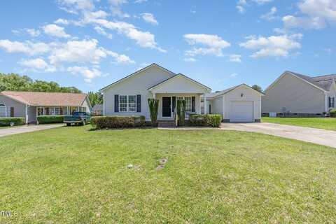 6 N Carolina Avenue, Benson, NC 27504