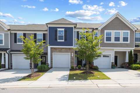 44 Bordeaux Drive, Clayton, NC 27527