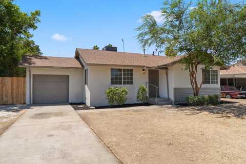 1931 Ashlan Avenue W, Fresno, CA 93705