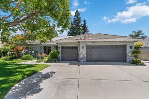7310 Katy Avenue N, Fresno, CA 93722