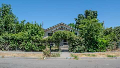 1439 4 Th Street S, Fresno, CA 93702