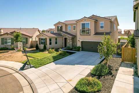 1072 Soledad Avenue, Clovis, CA 93619