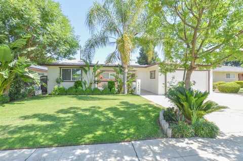 4879 San Gabriel Avenue E, Fresno, CA 93726