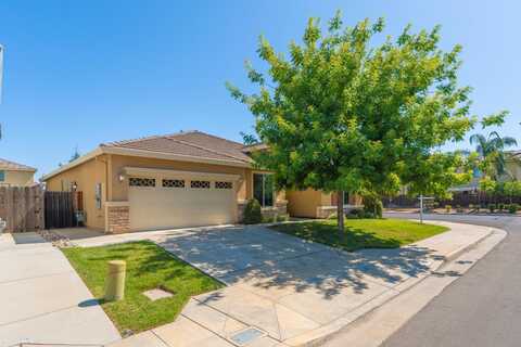 7284 Fountain Way E, Fresno, CA 93737