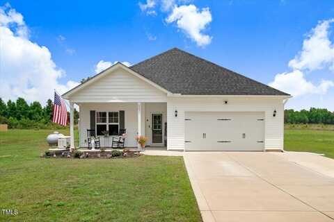607 Laurel Lake Road, Salemburg, NC 28385