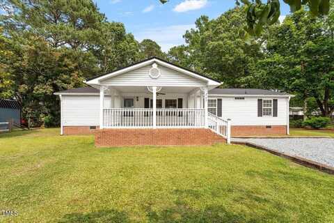 205 Austin Street, Four Oaks, NC 27524