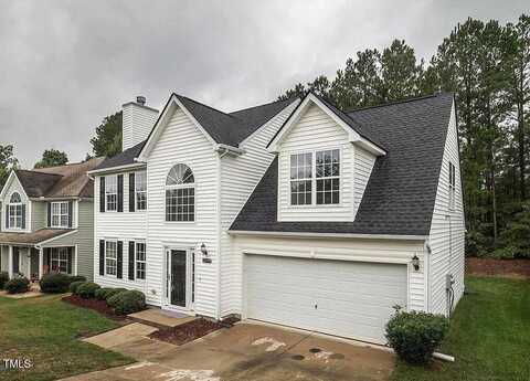 701 Holly Thorn, Holly Springs, NC 27540