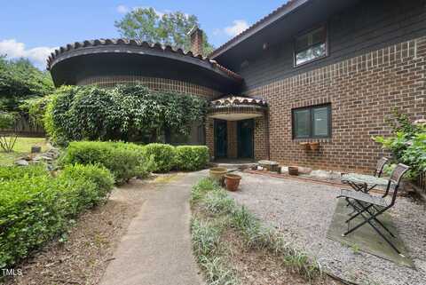 1705 Nottingham Road, Raleigh, NC 27607