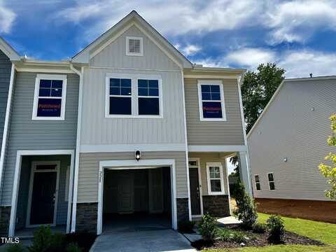 228 Paramount Drive, Smithfield, NC 27577